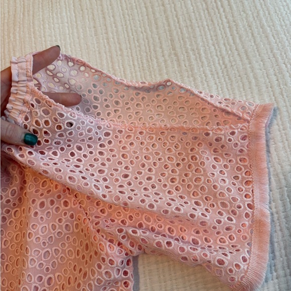 [LILLY PULITZER] Lillette Top in ‘Paradise Tint Eyelet Crinkle Chiffon’ - Picture 9 of 11